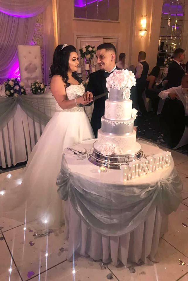 Friddle's cakes tweet media