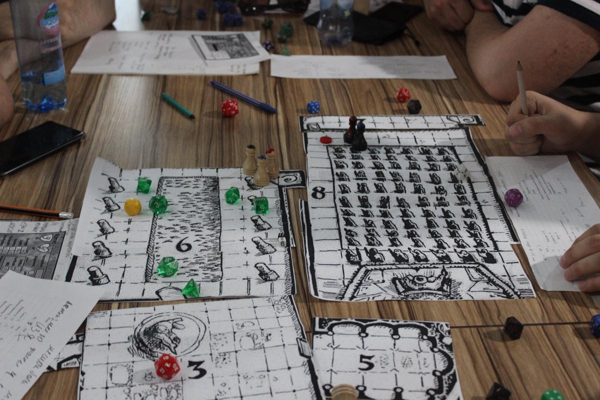 KazakhCon's tweet photo. Dungeon Crawl Classics RPG at @KazakhCon Portal Under the Stars - Only three survivors out of 18 in the second run :-D @GoodmanGames @harlandski https://t.co/S1NfmfAK6C