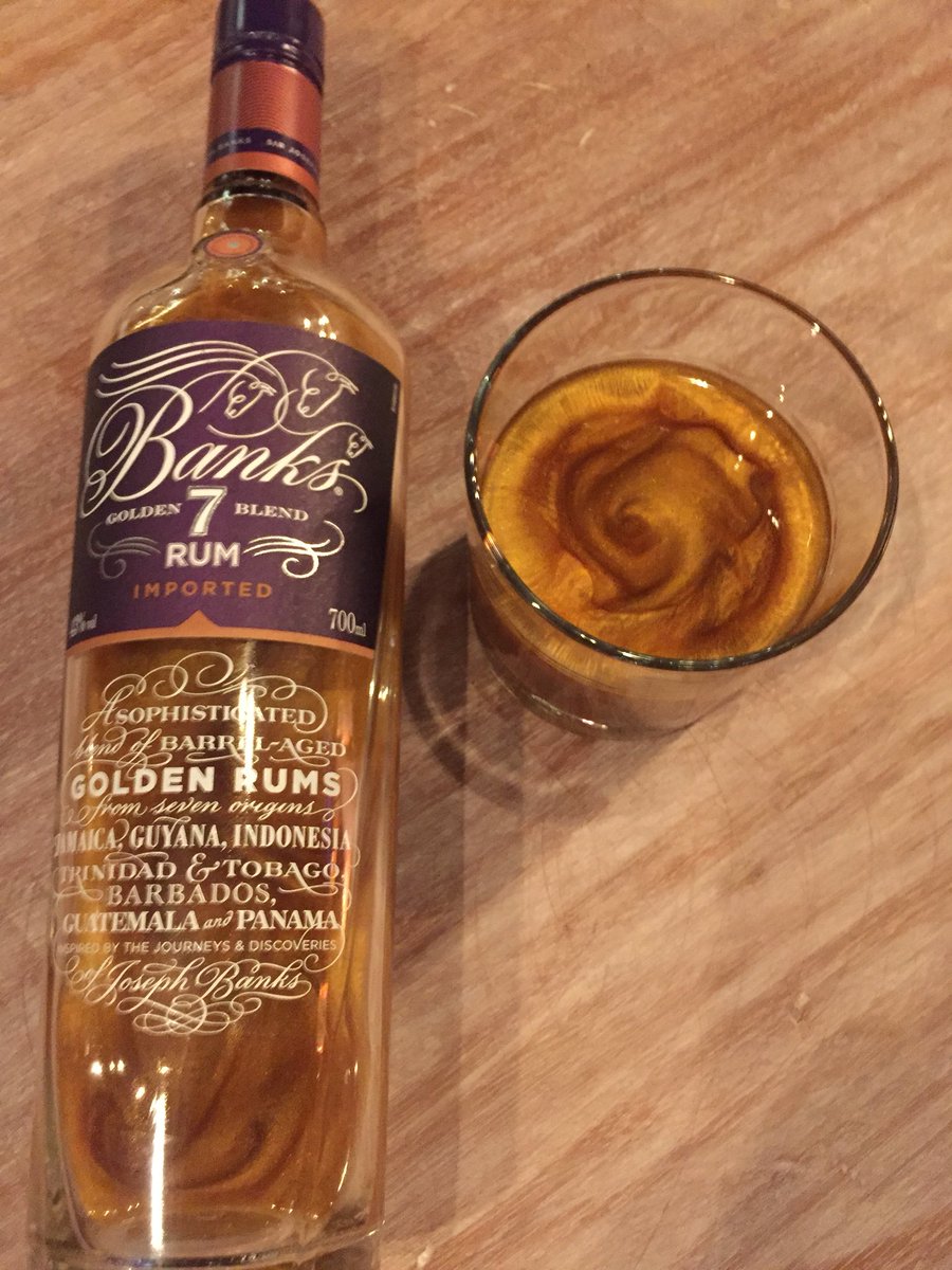 So, it says in the label that  Banks 7 is a blend of golden rums...this punch is definitely golden! Come join us for some gold rum punch this afternoon! You deserve it.
#kinedinburgh #cocktails #punch #rum #rafikioftiki #love #happy #sundayfunday #friends #family #photooftheday