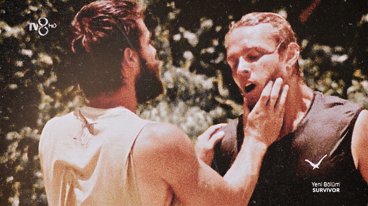 hadiii her kess en sevdiyi fotuyu atsin da kendimize gelelim #HilMur