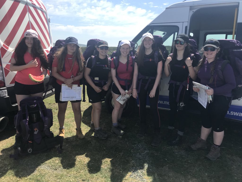MorristonDofE's tweet photo. All home safe and sound after an amazing bronze DofE weekend. Well done team. Practice done ✅ bring on the final expedition ⛺️🏔☀️🐑🍃 https://t.co/6PLcvGMtXn