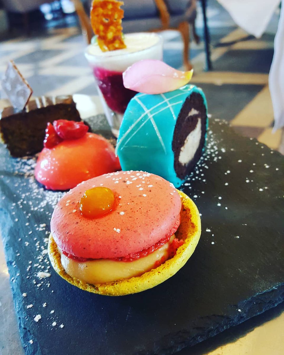Just2MadHatters's tweet photo. Afternoon Tea @ChilstonPark on a Sunny Sunday! 
.
.
#afternoontea #tea #afternoon #cake #scones #teatime #hightea #sandwiches #creamtea #chilstonpark #kent #weekend #just2madhatters #afternoontealover #foodporn #macaron #nomnomnom https://t.co/3n6Idm8hy1