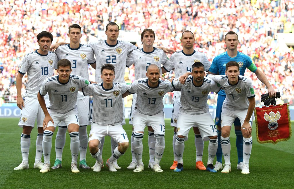 EcAldia's tweet photo. Sorpresa mundial. Rusia elimina en penaltis a la favorita España y avanza a cuartos de final. #Rusia2018 .... https://t.co/SAdWbyrCvE