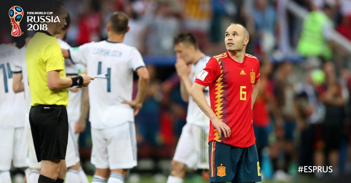 FIFAWorldCup's tweet photo. Thank you for everything, Andres 😢

You will always have Soccer City 🇿🇦

#ESPRUS https://t.co/Jub0taB61X