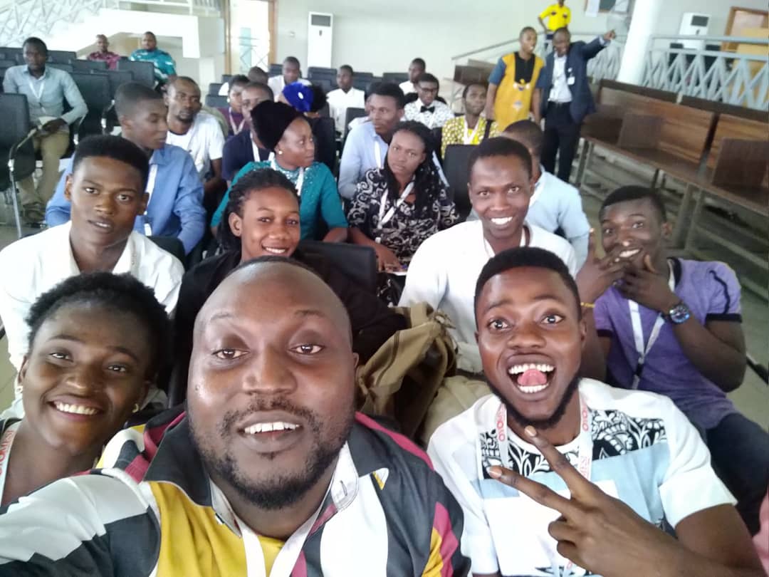 GoldKriss's tweet photo. Team BINAPP π₯ Well done guys
@PrimeOyo #OYOMESIhackathon https://t.co/fNzB1ThaNP