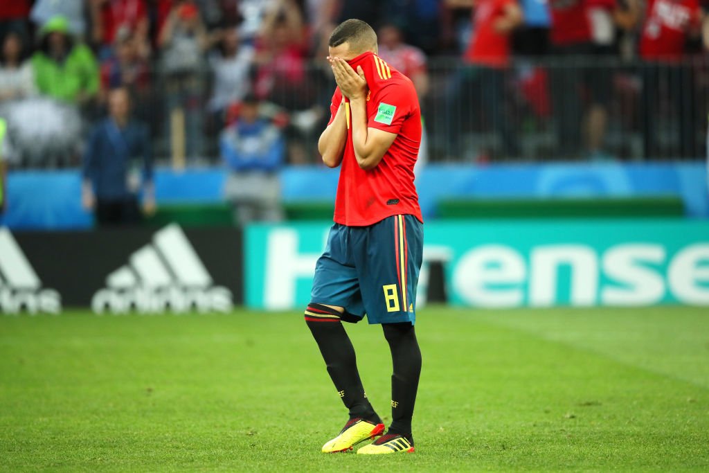 AlanMacBell's tweet photo. Les Espagnols ont dû attendre la fin du match pour apprendre la mort de Corbier #esprus #RIPCorbier https://t.co/wdbB45nYmf