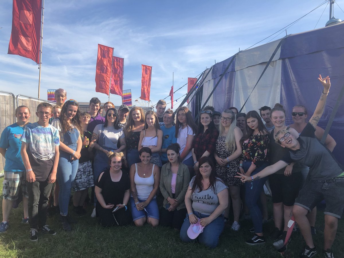 The_toon2's tweet photo. So what a week and to finish it off @LucySpraggann came to #Toon18 and heard about all the work we have been doing #TeamToon #YB18 #YB2018 @youthbeatz1 https://t.co/iIQBB5enhE