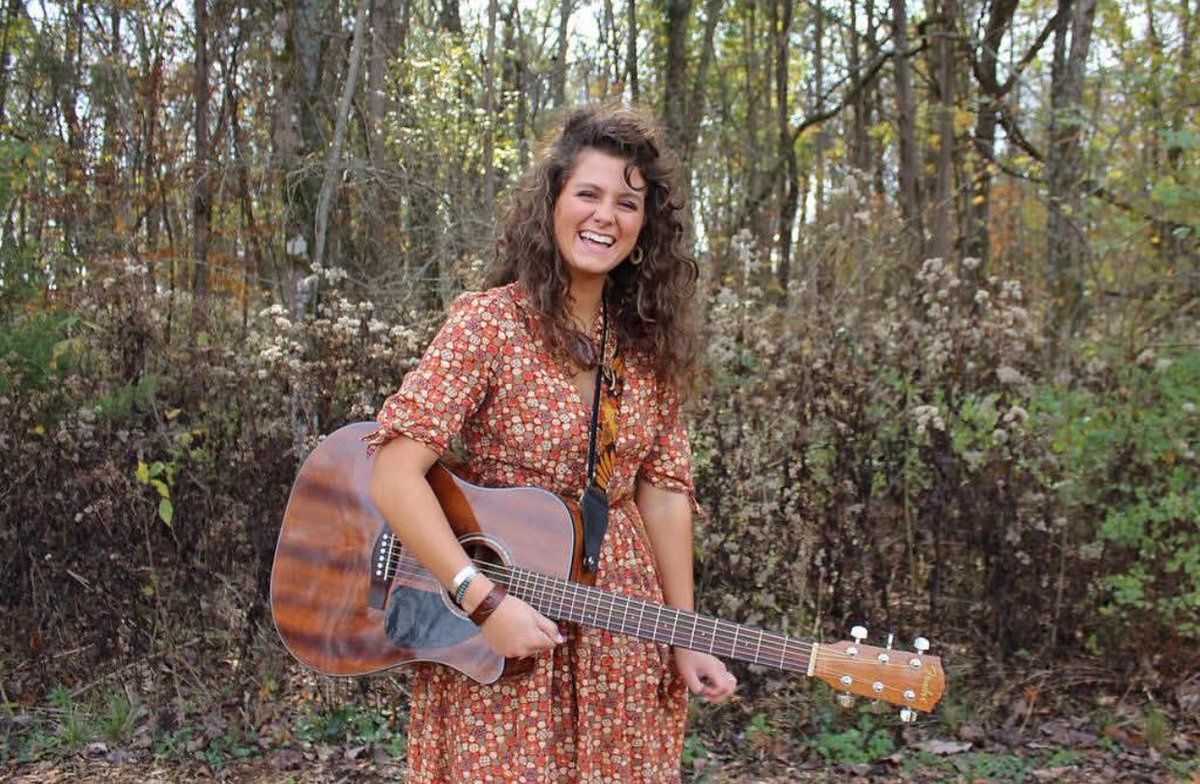 NovaTalent_LLC's tweet photo. Come kick off the month of July with us tonight at Fuzzy’s for amazing music &amp; a special announcement 🤔😎

7:00 PM - Jordan McCullough
8:00 PM - Samantha Kay https://t.co/GOz8jCjd2X