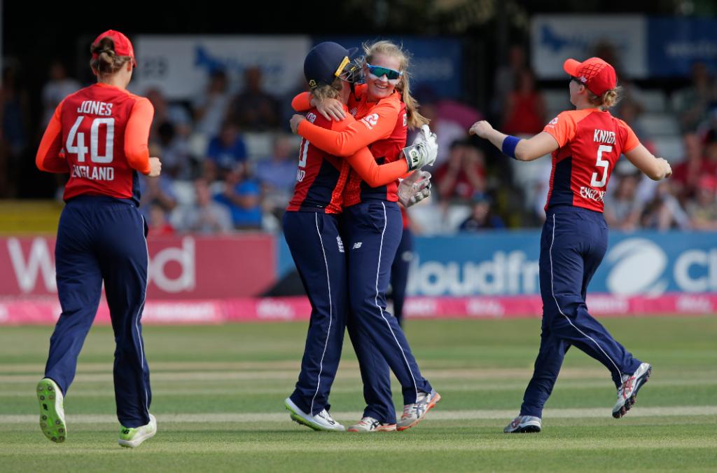 englandcricket's tweet image. Huge congrats to @Sophecc19 who's been named Player of the Tri-series

👏👏👏

#GoBoldly