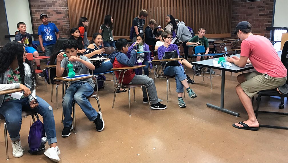 UWGEARUP's tweet photo. UW GEAR UP students at #UW Early Engineering Institute 2018 in the classroom. #EEI2018 #GEARUPworks https://t.co/JY2nRw4ky6