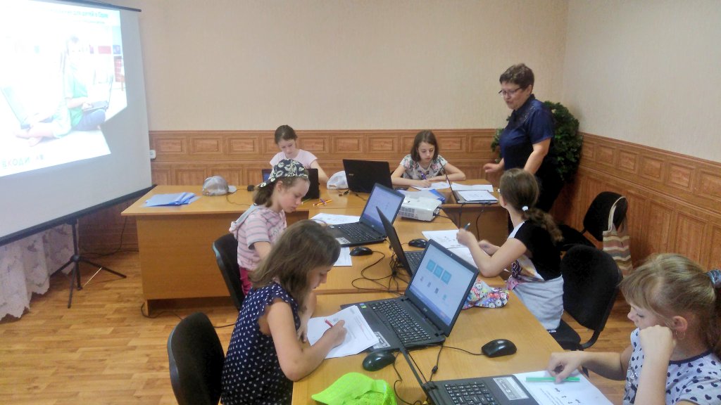 В санатории #Орловчанка началось обучение в рамках проекта #Код'ика - основы программирования в игровой форме. Это благодаря победе в конкурсе  #ФондПрезидентскихгрантов и поддержке Общественной  палаты Орловской области, а записать ребенка можно по телефону 78-40-78 #Орел