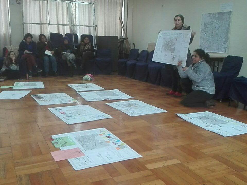 ARTEDUCA's tweet photo. Tercer día del Seminario Internacional "Mapeos Colectivos" con @iconoclasistas ... en el marco del diplomado "Metodologías Participativas para el Buen Vivir" de nuestra corporación @ARTEDUCA https://t.co/X4xya5ugZx