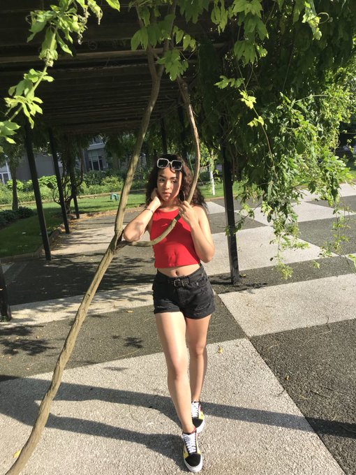 Watch miss taurus 🧚🏼‍♀️'s leaked NSFW photo on TwXstars