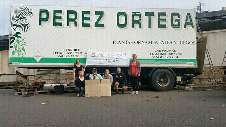 fatimalalaguna's tweet photo. 8 meses sin cobrar, 55 familias afectadas.
Trabajar sin cobrar. 
Los trabajadores y trabajadoras de Pérez Ortega necesitan una solución urgente.
Basta ya de tanta precariedad! https://t.co/1mbJHVRwK3