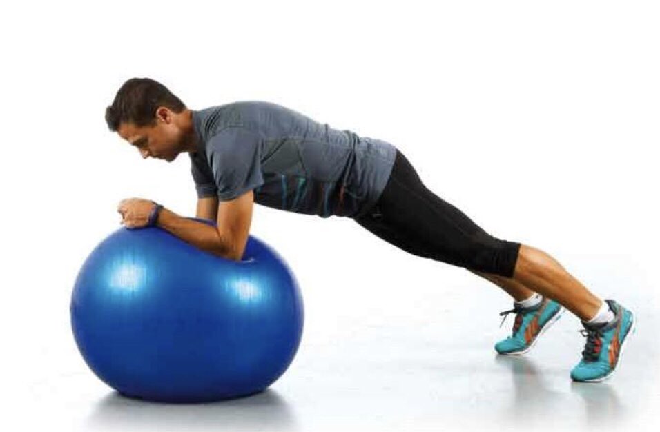 cursofisiodep's tweet image. ¿Qué sentido tiene 1readaptación funcional o plan preventivo de 1 cadena muscular, si no hay un buen trabajo de CORE, que provoque esa estabilización lumbopélvica y un soporte básico de apoyo a la cadena? De ello hablará nuestro experto @Salva_PT en el módulo 6. Gran interés!