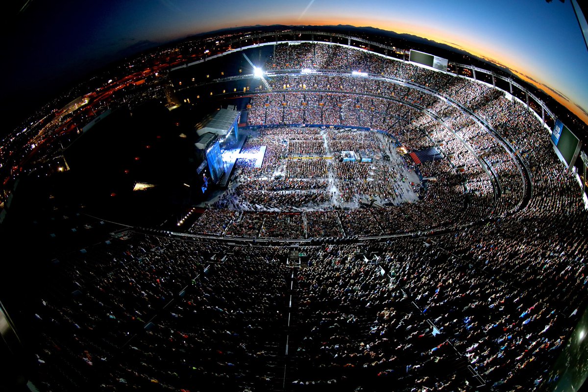 You were beautiful, #Denver. #triparoundthesun https://t.co/14Dqsg2o1M