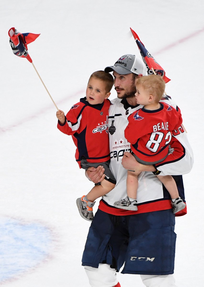 Capitals's tweet photo. Thank you for everything, Beags. #ALLCAPS https://t.co/ihu3p1XO4x