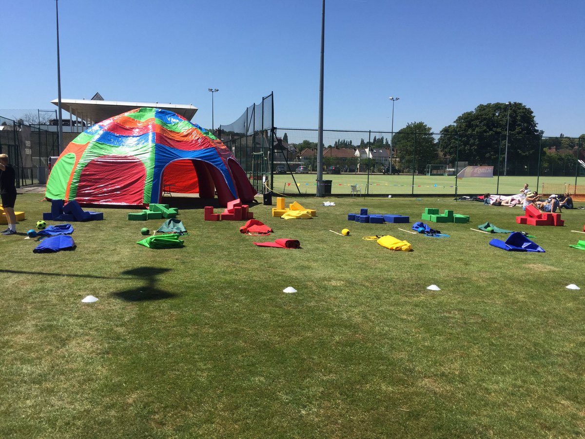 XtremeEventsLTD's tweet image. Lots of #teambuilding ##corporate #awaydays bookings coming through tonus at Xtreme at moment. This arm of the #business is really ramping up. Why not give us a call to see what we can do for you? 
☎️ 01487 465001