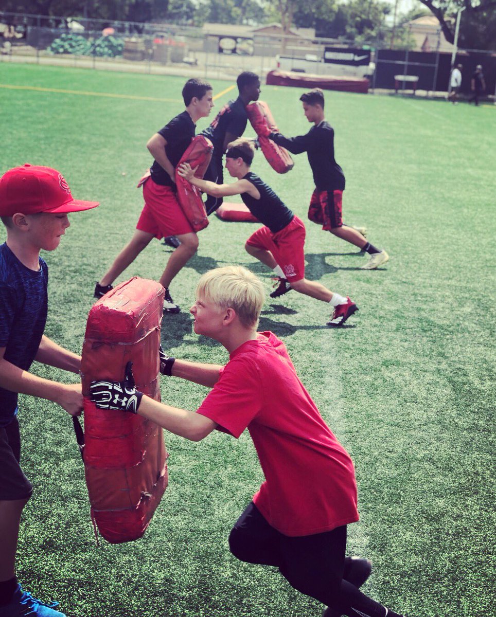 Mater Dei Football tweet media