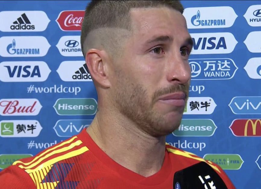 DaveOCKOP's tweet photo. When your Mom takes you for a hair cut and decides what you get... https://t.co/312HIvV3lr