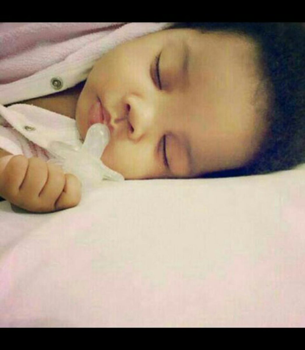 MrsKelatwang's tweet photo. #WhenIsTheRightTimeTo have a baby? https://t.co/Y4hxU4rXjQ