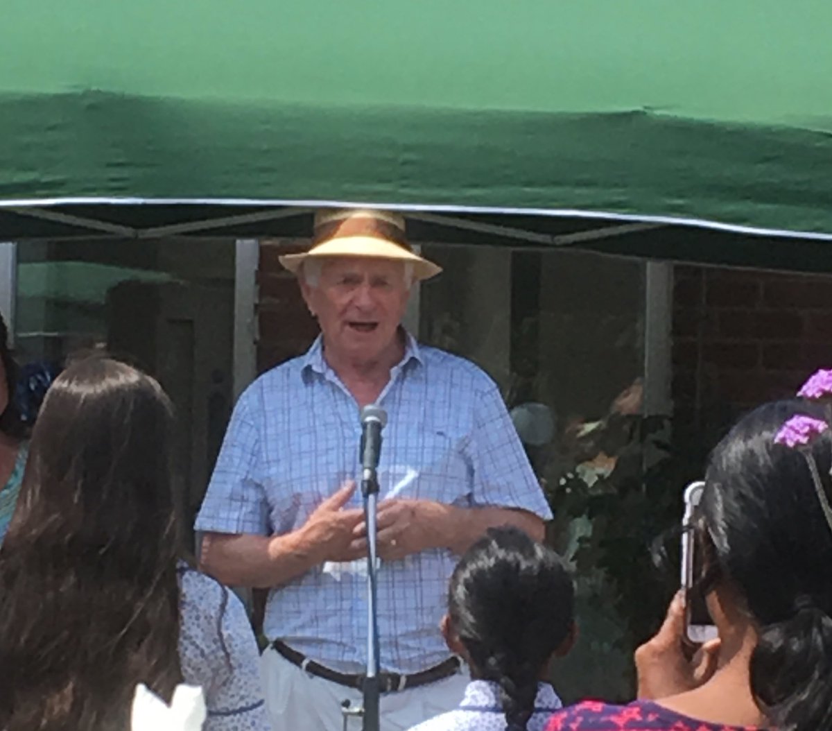 We were lucky enough <a href="/stokeplace/">Stoke Place</a> garden party to be joined by Johnny Ball today. Shame he didn’t come over for candy floss!