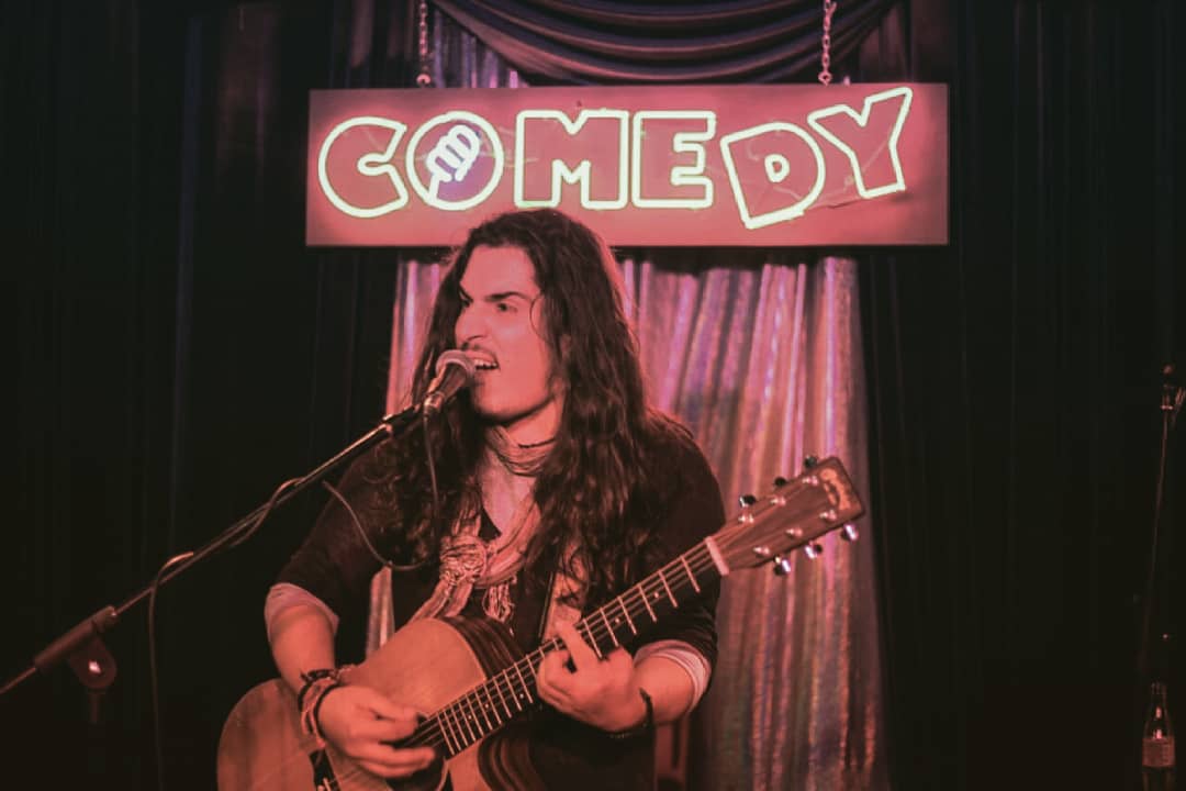 comedyrestobar's tweet image. Excelente cierre de semana 👏👏👏 Buen domingo para tod@s !! 😊