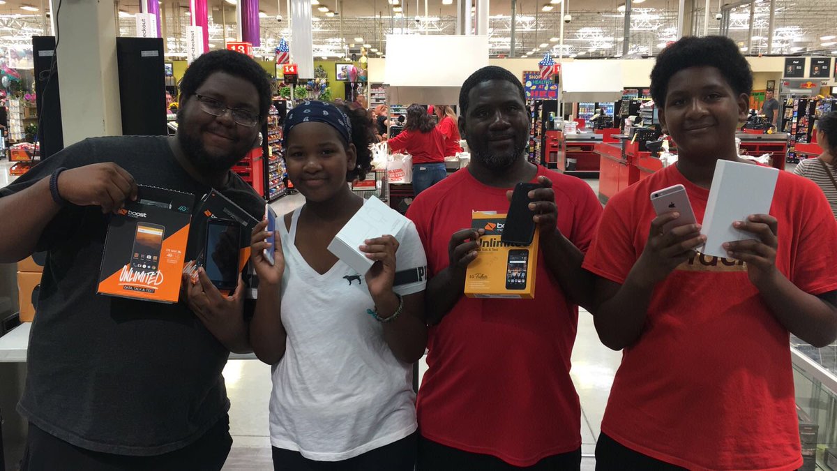 Wireless World tweet media