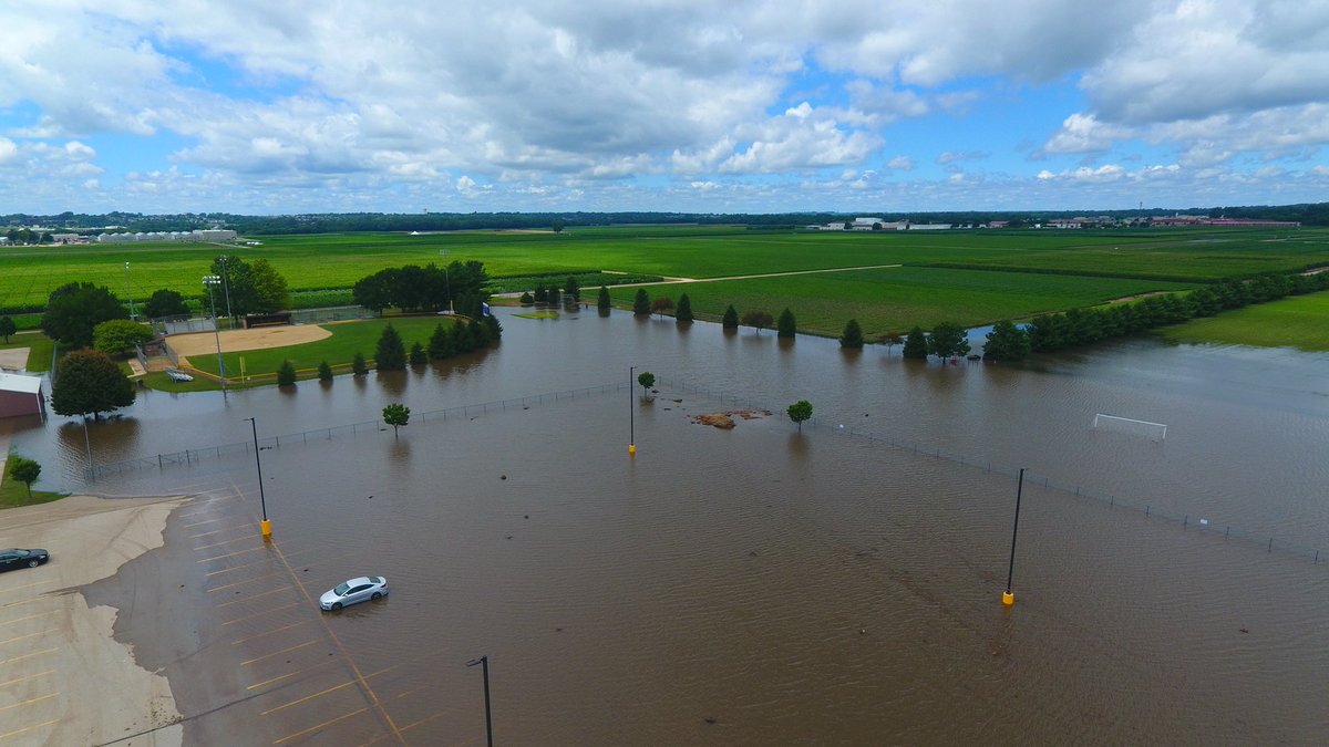 AnchorTech_ATC's tweet image. Johnston’s Baseball Field and parking lot took in some serious water last night. Still pretty significant water levels. @KCCINews @KCCIWeather @EdWilsonWX13HD @Murph_Andy @MurphyKeith