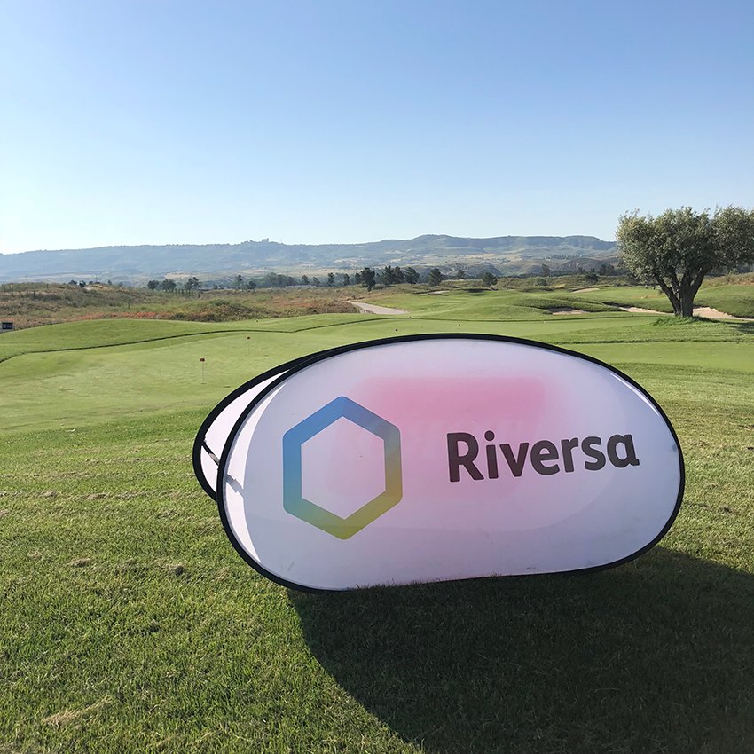 AECG_es's tweet photo. Nuestro patrocinador Riversa se encuentra en plena celebración de su Torneo de #golf 2018. Un encuentro que se está disputando en el @EncinGolf y que vivirá la final en el Club de Golf Finca Cortesín https://t.co/EXTE1CqrbI
