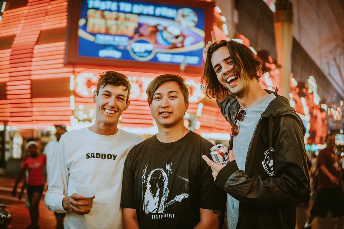 AmbATamb's tweet image. The boys in Vegas 🌆🌹