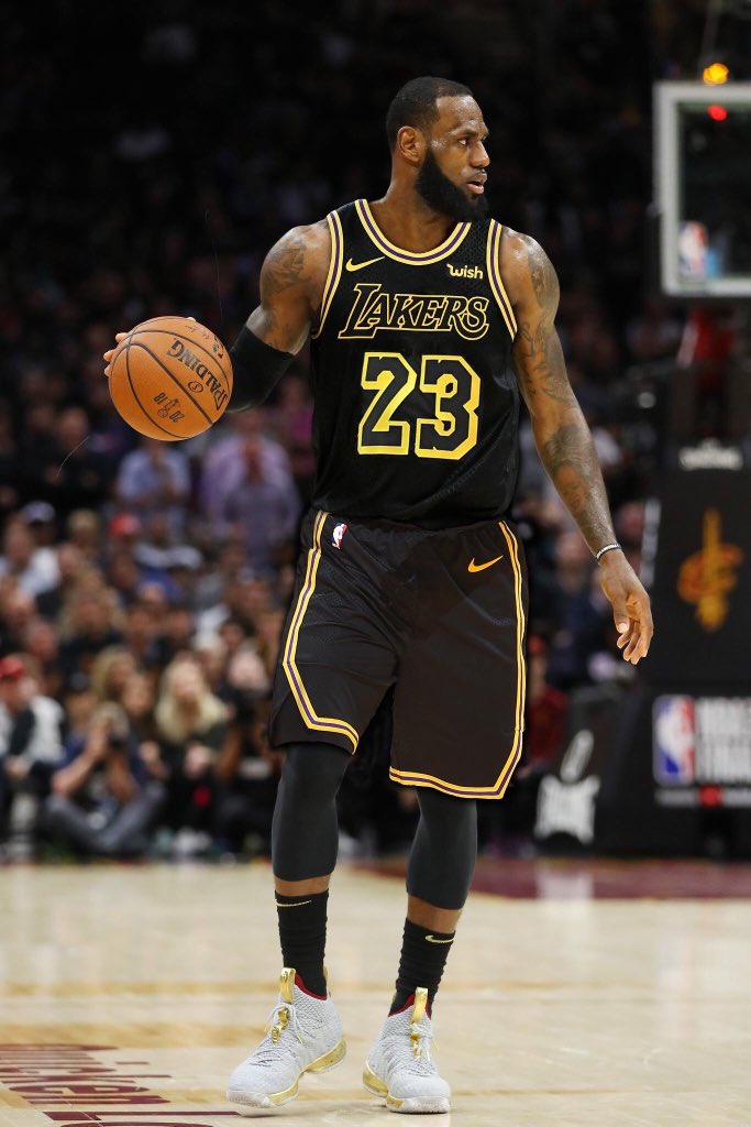 JKBOGEN's tweet image. Sixers this. Trust the process this. Simmons this. Embiid this. Fultz this. Brett Brown this. Kawhi this. #ProcessThis #LABron