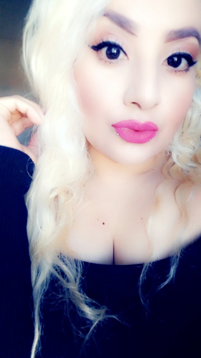 Barbie_roxy714's tweet photo. #selfie #Makeup https://t.co/fSWBb5HrnE