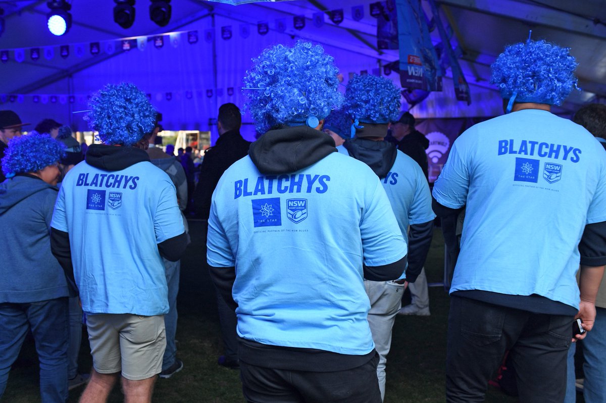 DFProductions's tweet image. We teamed up with @tooheys and @NSWRL to produce and present The NEW Sheds! A place for fans to meet up and have a few before the big game. With @ @TripleM_NRL , special guests, giveaways and live music, The NEW Sheds had it all!
Photo credit: @BelindaRolland