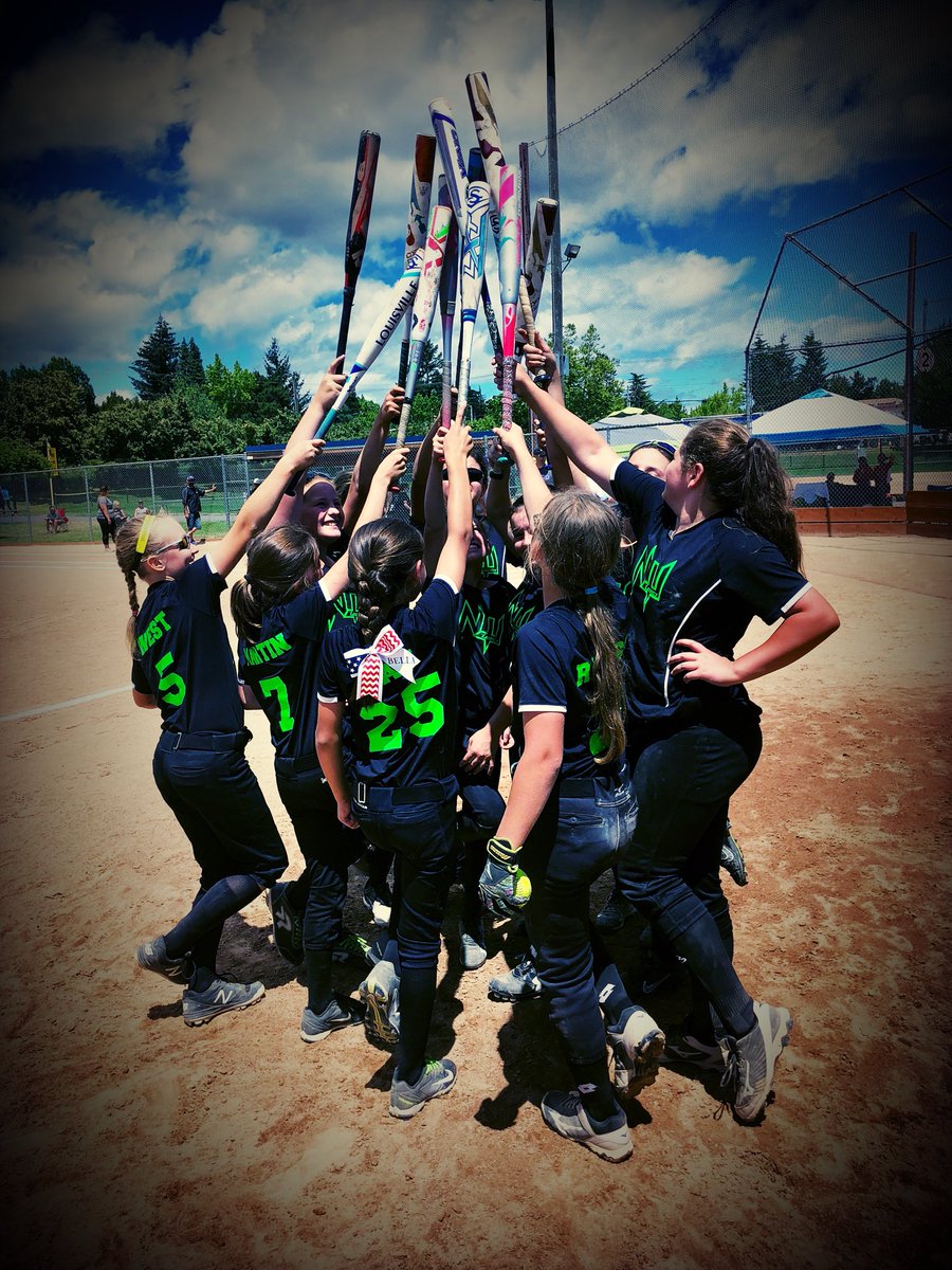 john_milhorn's tweet photo. NW Legacy fought to a second place finish at 10U state! The girls scored 79 runs and allowed 15 in 8 games!!@NW_Legacy_ @Madddog24 https://t.co/ePFbyX3Fof