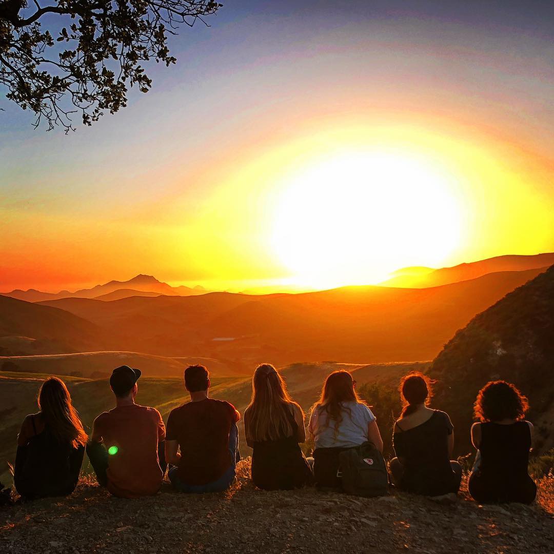 ShareSLO_'s tweet photo. Sharing some SLO sunshine with your best pals, priceless. #SundaySunsets #ShareSLO
Photo // dancingchrissy https://t.co/qxzpFM6iIR