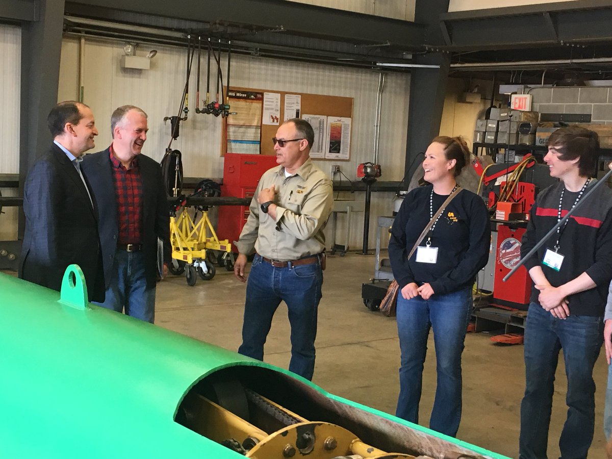 U.S. Secretary of Labor Alexander Acosta and U.S. Senator Dan Sullivan at the Fairbanks Pipeline Training Center.