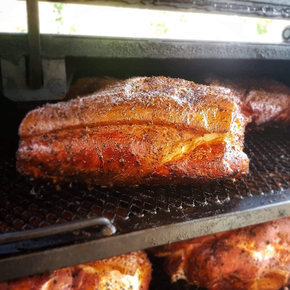 A summer of ☀️ = a summer of 🔥

#BarknRender #pitstyle #barbecue #smoked #meat #Hampshirecatering #Surreycatering