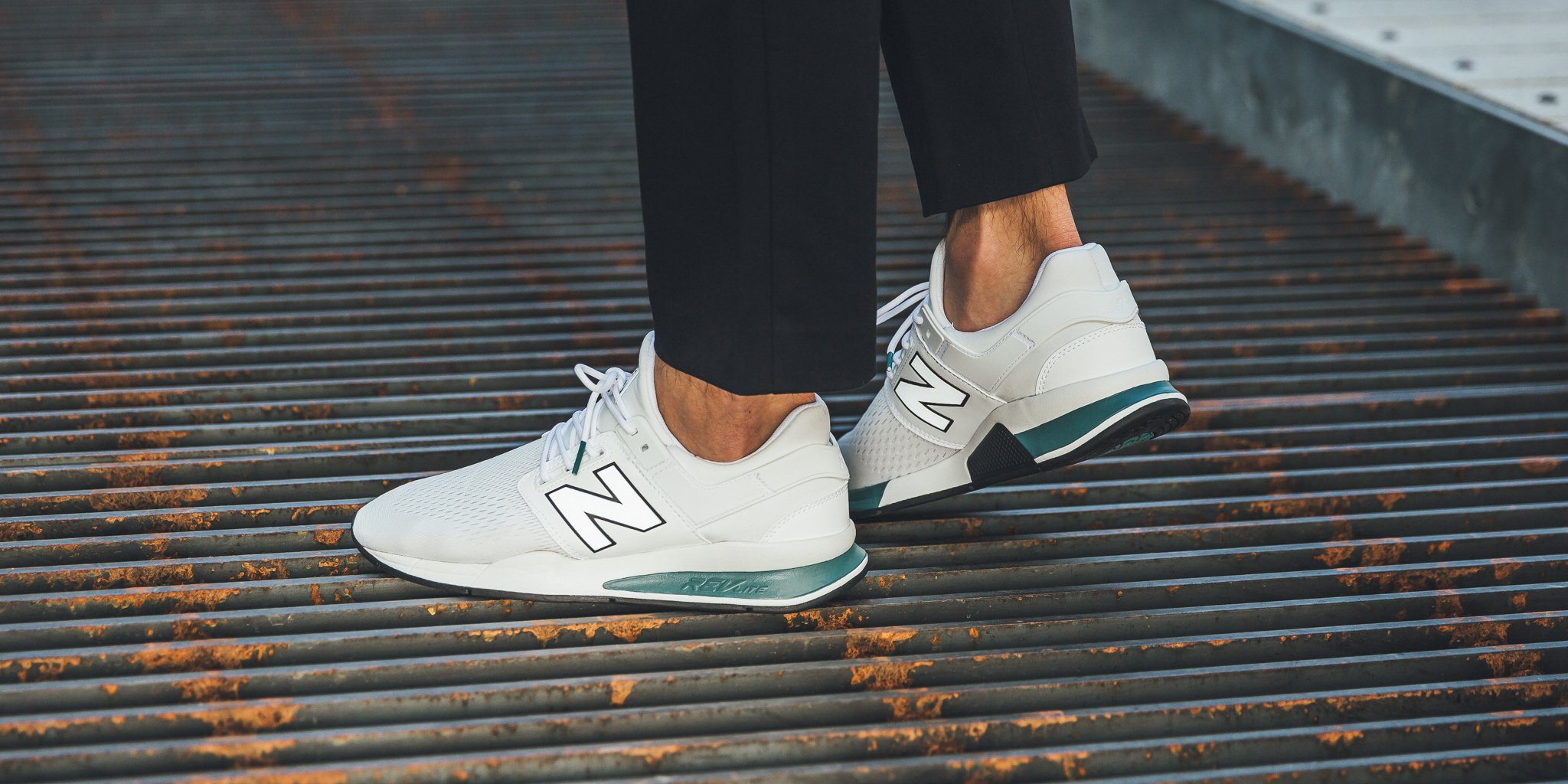 New balance 247 tritium pack hotsell