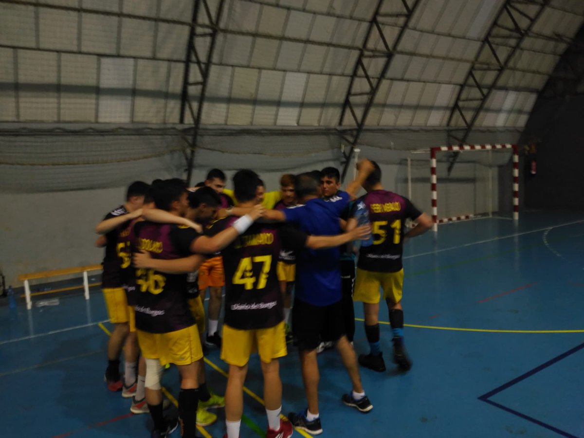 fer_abajo's tweet photo. FIN.
Segundos del torneo @GranollersCup, este equipo se ha merecido mucho más durante todo el año, sólo puedo decir GRACIAS!! @BMVDAJuvenil https://t.co/7gyzpzPrK7