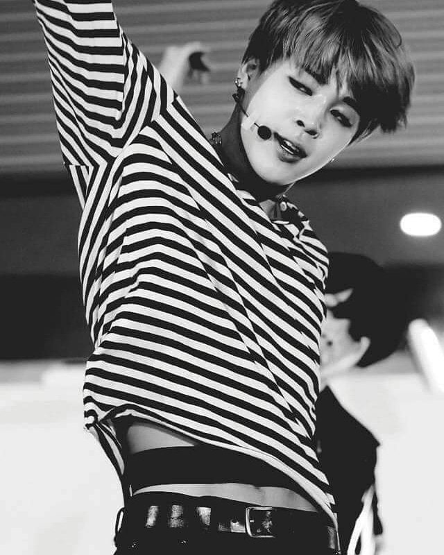 ComeBackHomeBoy's tweet image. #JIMIN💚💚💚🖤