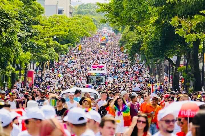 SandiStronger's tweet photo. No sólo ganó el amor, si no el talento. #LoveWins #TalentAlwaysWin https://t.co/HTInuJ3teD