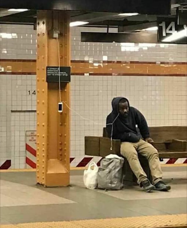 PicturesFoIder's tweet image. 