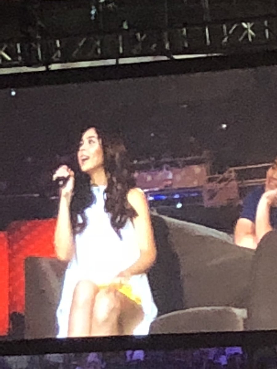 yshudesu's tweet photo. JOSHLIA #ASAPinHonolulu https://t.co/vbOasZm4YU