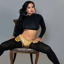 RiccaStarla's tweet photo. feel the sexy and over rated sexiest dominican ever liveth @jonvalera24 @BenjaminEnfield @BeyoncePiece @Kuntryboy761 @TomBeck58213024 @kschmeichel1 @A2sAutoReviews @Kasparov63 @e_kaspersky https://t.co/EVXM104NrR