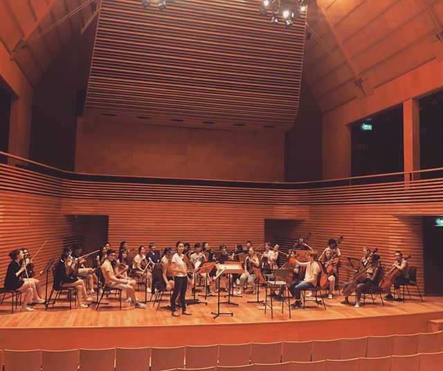 OscarCBosch's tweet photo. Still rattled by tonight’s performance of the @menuhinschool orchestra. #Howells #Elegy & #Schubert #Mahler #deathandthemaiden high points of the evening. A privilege to conduct them and share these great moments. #ymsconcerts #ymssummerfest https://t.co/7UaUopc7ot https://t.co/giwyuAsBqh