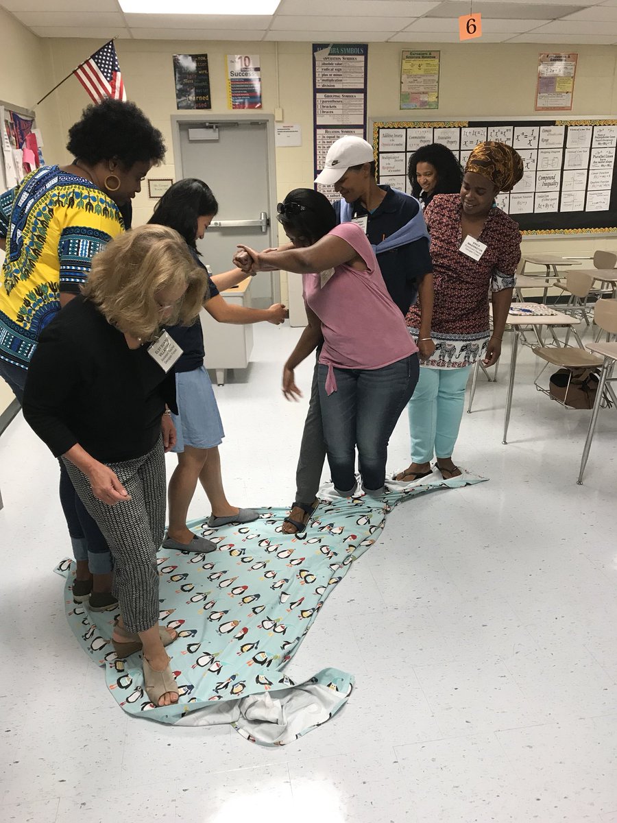 BellExcell2K18's tweet image. The teachers of our summer site collectively problem-solved through a community building activity! Such creative approaches and maneuvering! Well done team! 🎉#collectivesolutions #weareBELL #impact209 @experienceBELL