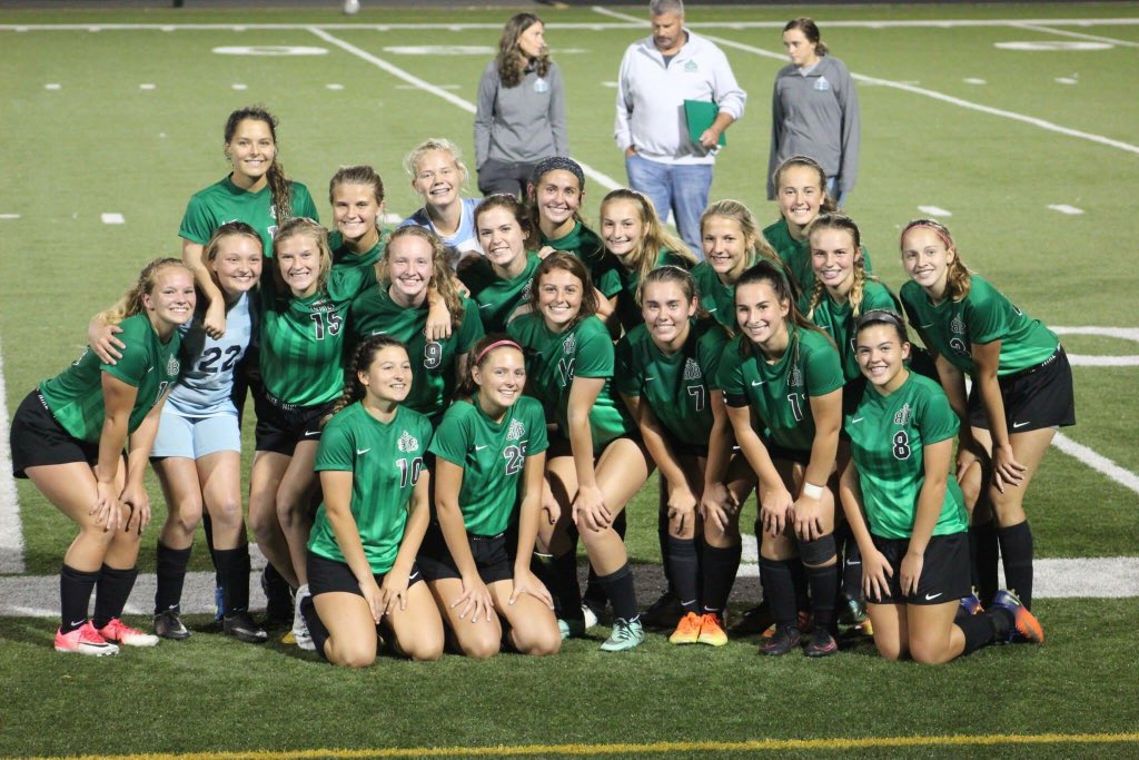 Happy Birthday <a href="/laurelhunter19/">laurel</a> !! Can't wait to play in the middle of the field for one last season and i wouldn't want to play in the middle of the field with anyone else💚⚽️