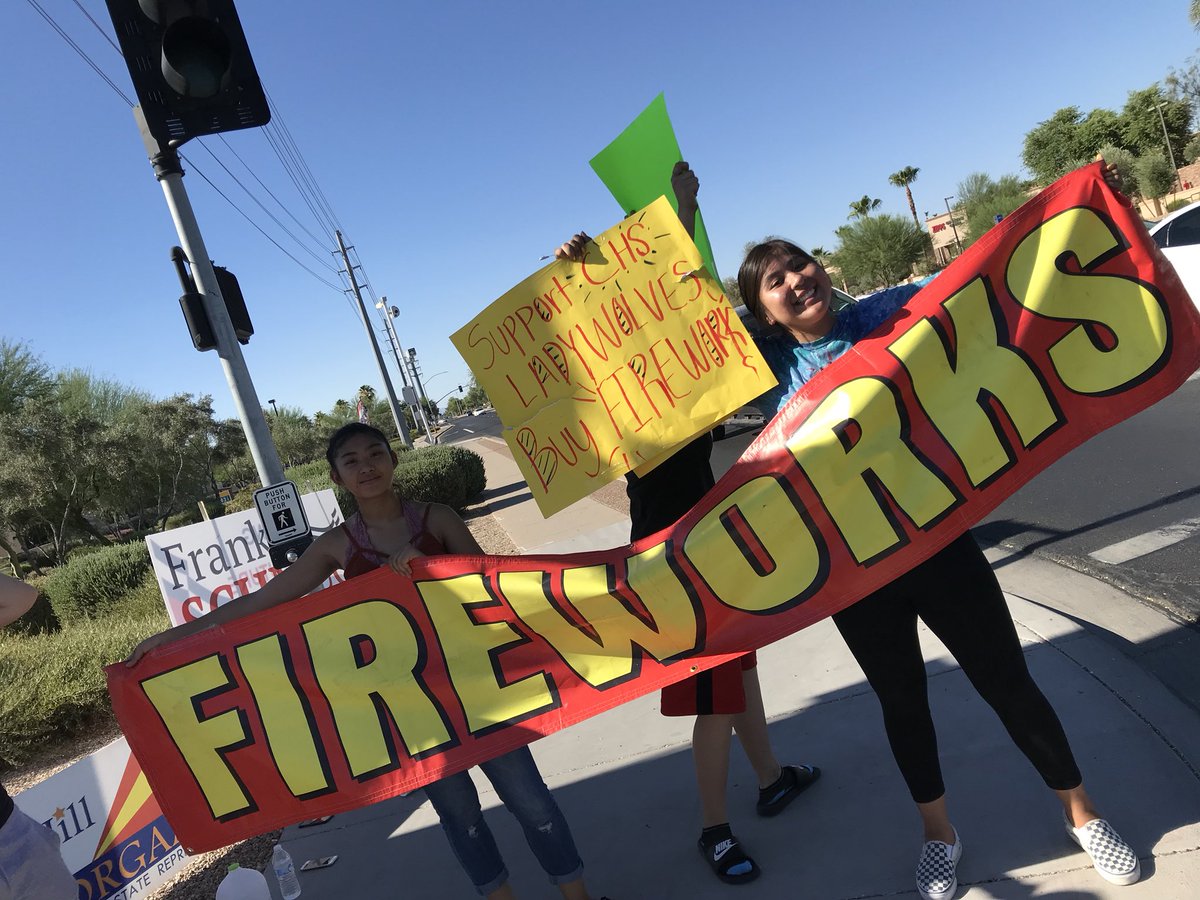 LadyWolvesGBB's tweet image. We r still here! Working hard to sell our fireworks! Come support us! 2 locations! Ray and McClintock &amp;amp; Scottsdale rd and Thomas!! #thingsthatgoboom #EXCELlence