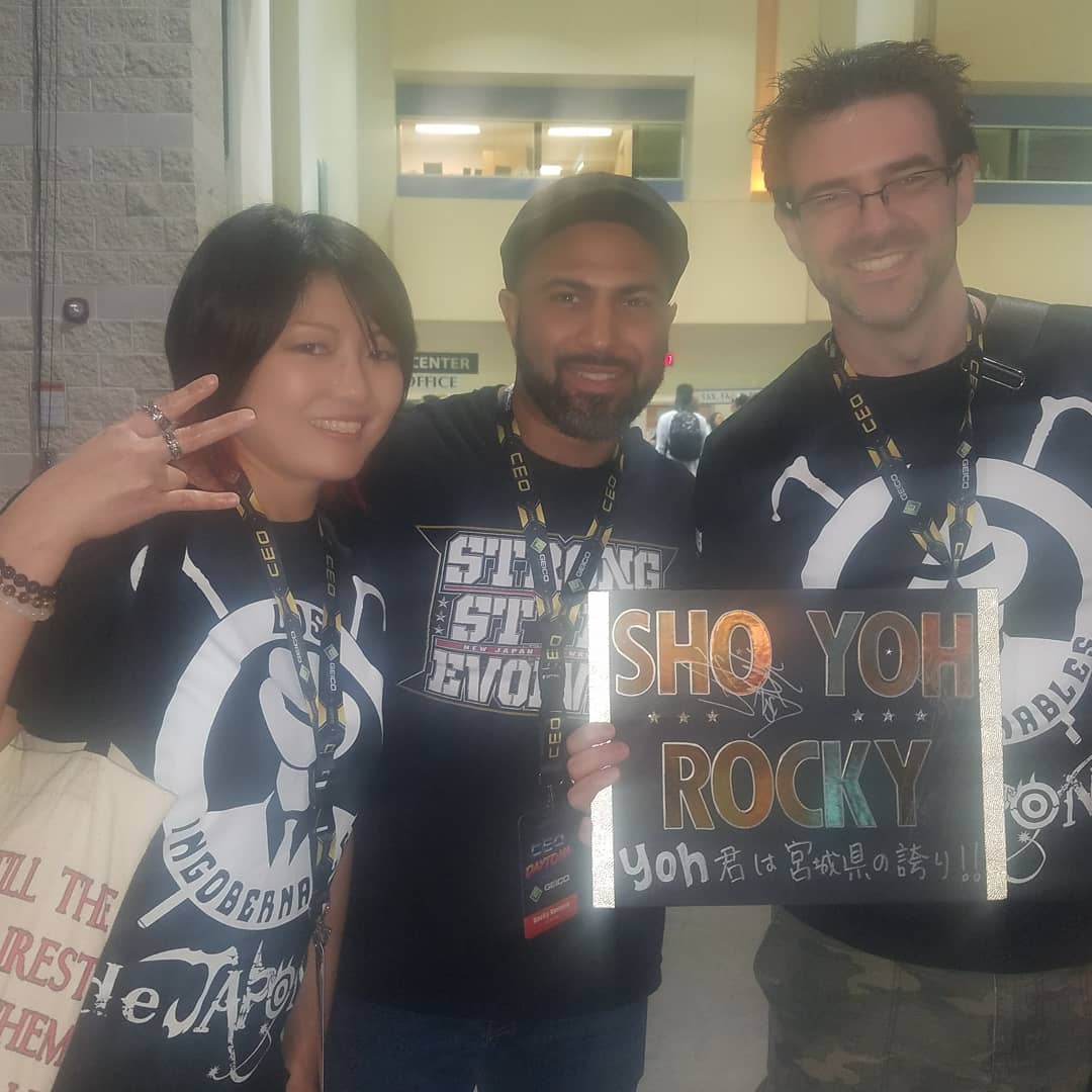 haku_ren_lawz's tweet image. I was very happy to meet @njpwyohei_k @njpwShowT and @azucarRoc !! Thank you for making time to take photos with me😀 お疲れのところ、写真撮影を承諾してくれてありがとうございました。試合素晴らしかったです！